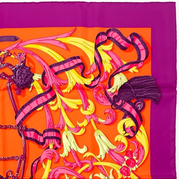 NWT Hermes Scarf "Le Mors à la Conétable" in Orange - Picture 9 of 11